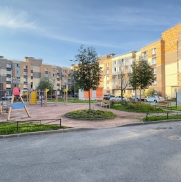 Продажа 1-комн квартиры на вторичном рынке Юнтоловский пр-кт,  д. 49,  к. 5