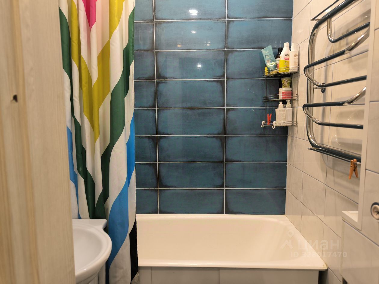 Продажа 2-комн квартиры на вторичном рынке пос. Шушары, Московское шоссе, 264