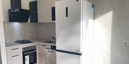 2-комн квартира улица Академика Комарова,  д. 18А