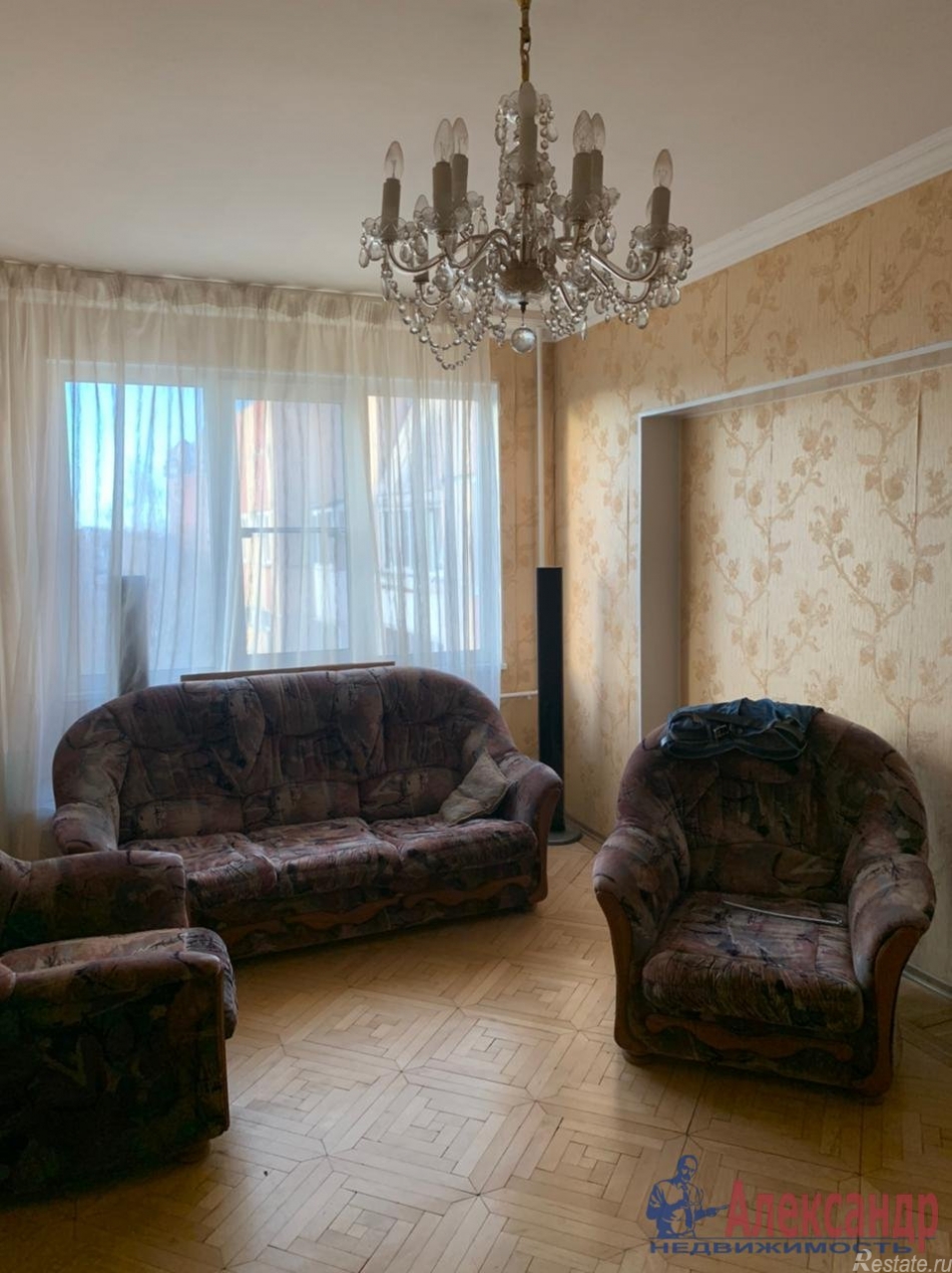 Продажа 3-комн квартиры на вторичном рынке Сестрорецк г., Токарева ул. ,  д. 3