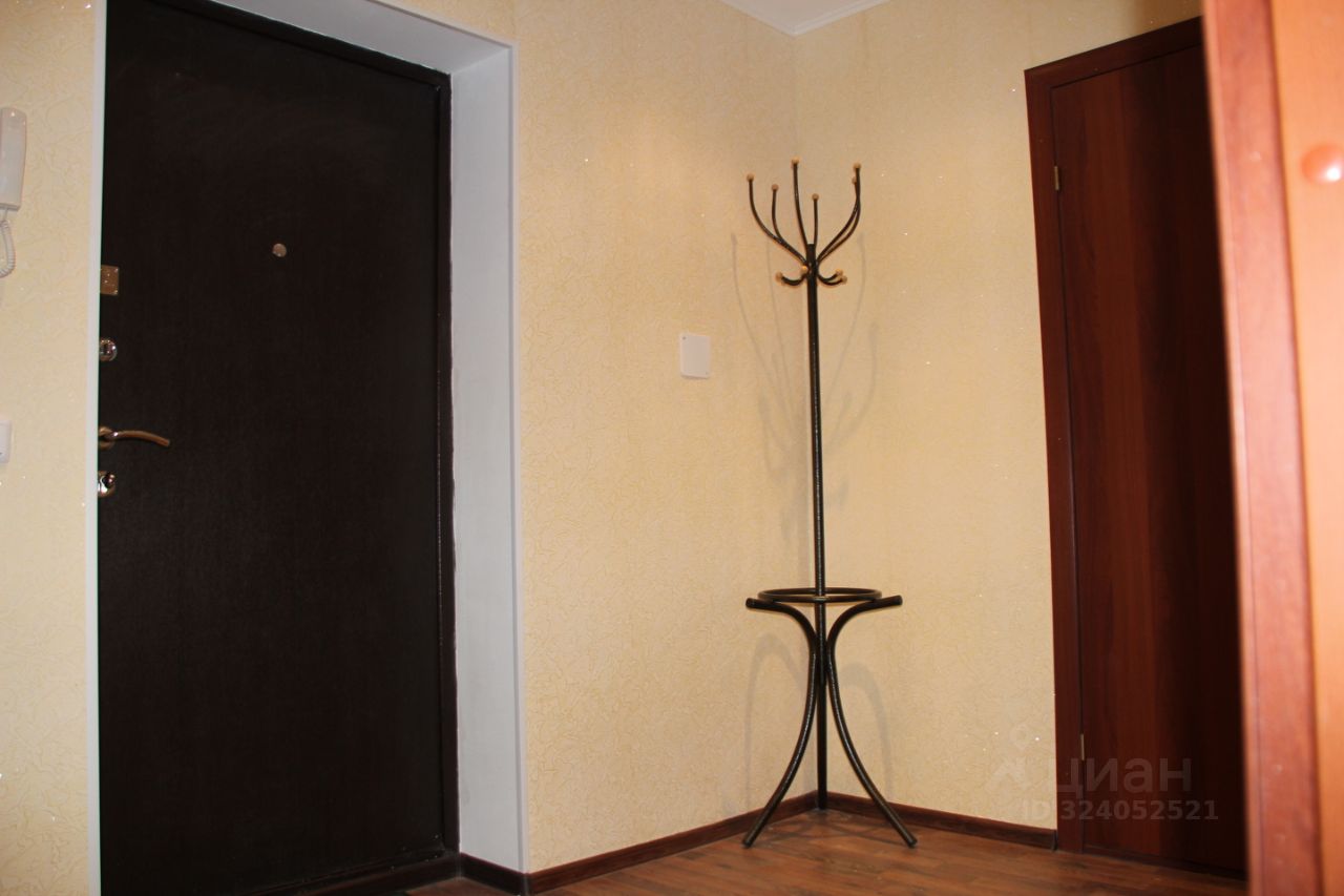 Аренда 2-комн квартиры на вторичном рынке проспект Обуховской обороны, 138к2