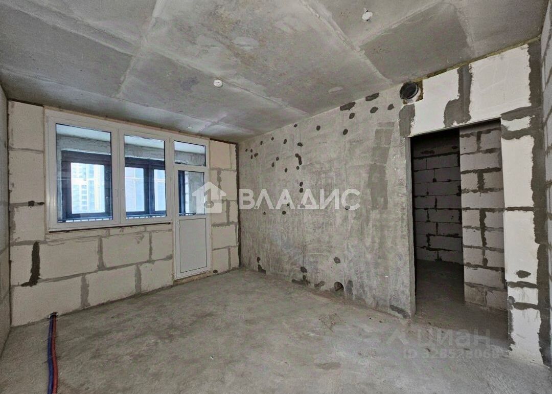 Продажа 2-комн квартиры на вторичном рынке Клинская улица, 2А