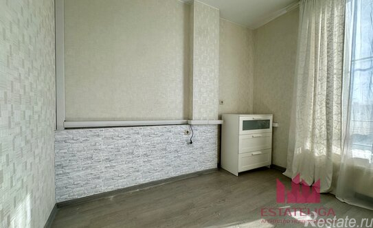 Продажа 1-комн квартиры на вторичном рынке ул Народного Ополчения,  д. 33