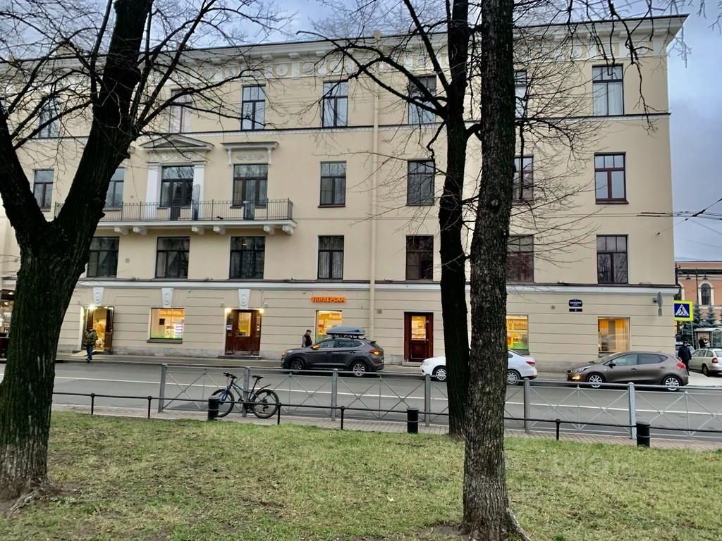 Продажа комнаты Конногвардейский бульвар, 6