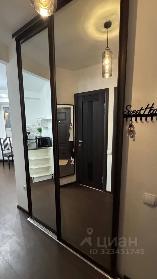 Продажа 1-комн квартиры на вторичном рынке Октябрьская набережная, 124к7