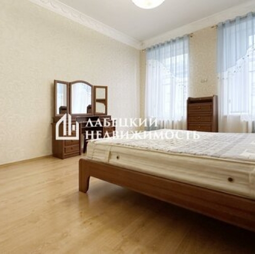 3-комн квартира улица Академика Лебедева,  д. 31