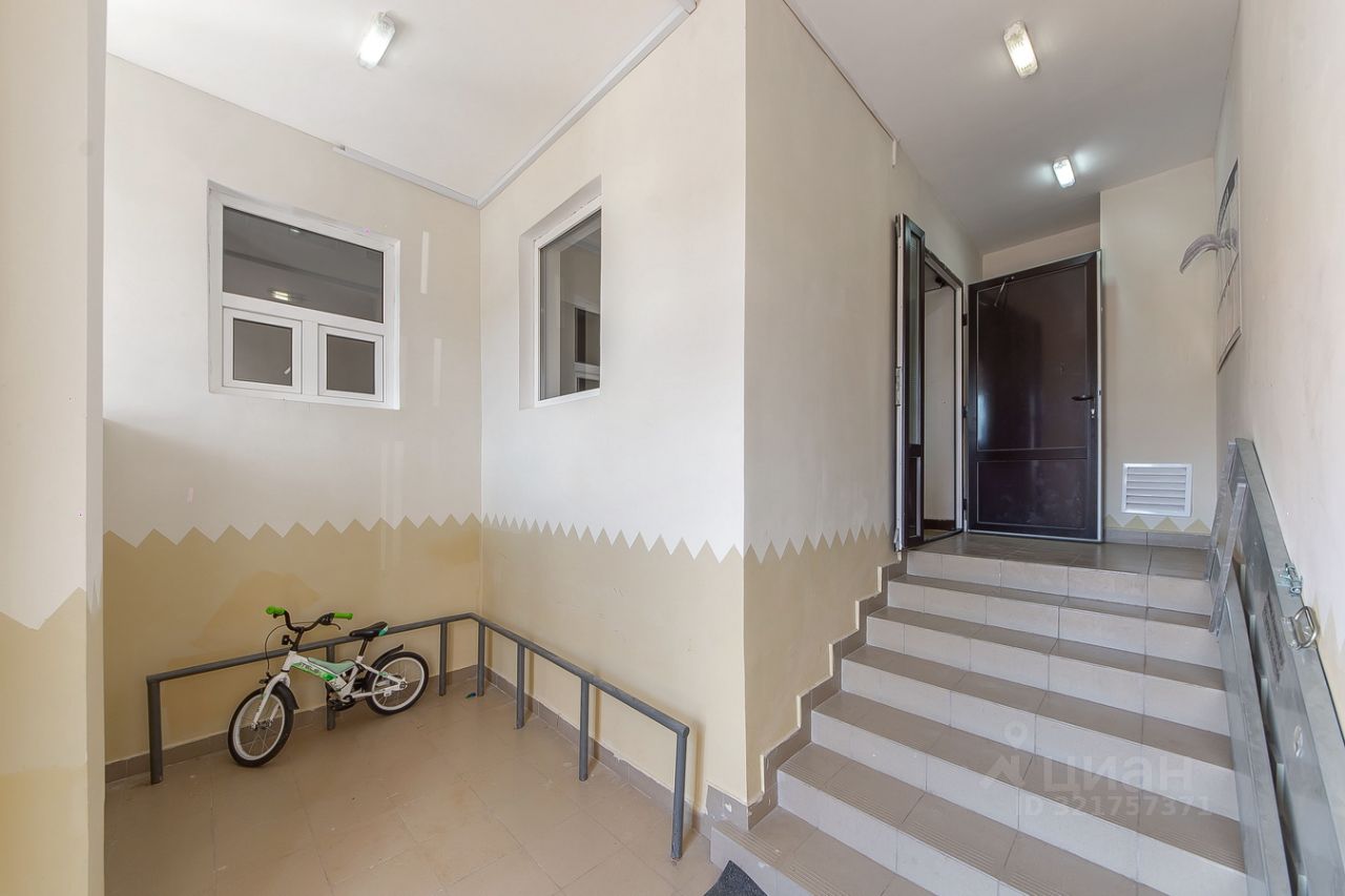 Продажа 2-комн квартиры на вторичном рынке с. Николо-Урюпино, улица Полковника Глазунова, 15