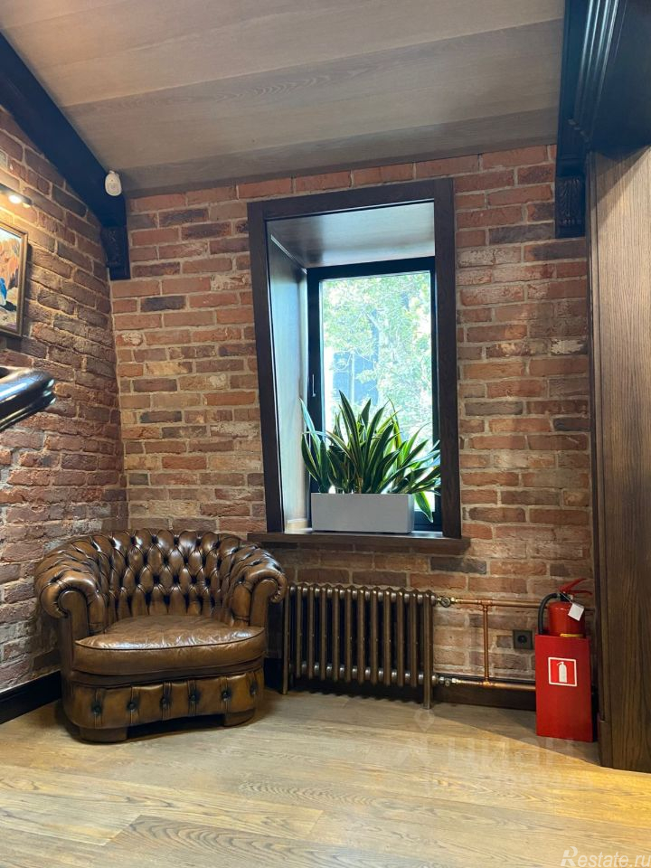 Аренда отдельного здания Пречистенская наб,  д. 15,  к. 5