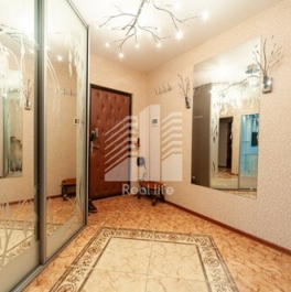 Продажа 2-комн квартиры на вторичном рынке Авиационный, ул Жуковского,  д. 1