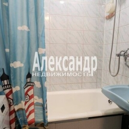 Продажа 1-комн квартиры на вторичном рынке Кириши г, Ленина пр-кт,  д. 37