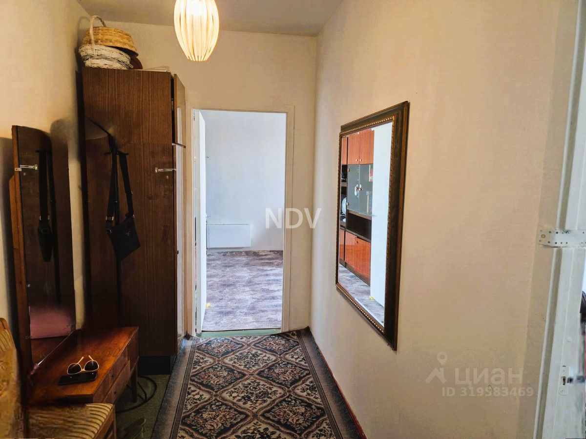 Продажа 2-комн квартиры на вторичном рынке Олимпийский проспект, 24