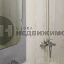 Продажа 3-комн квартиры на вторичном рынке Крыленко ул,  д. 1,  к. 1 стр 1