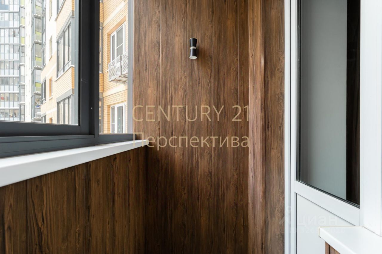 Продажа 3-комн квартиры на вторичном рынке Зенино ЖК Самолет мкр, Люберцы, улица Озерная,  д. 9