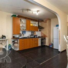 Продажа 2-комн квартиры на вторичном рынке Марьинский бульвар