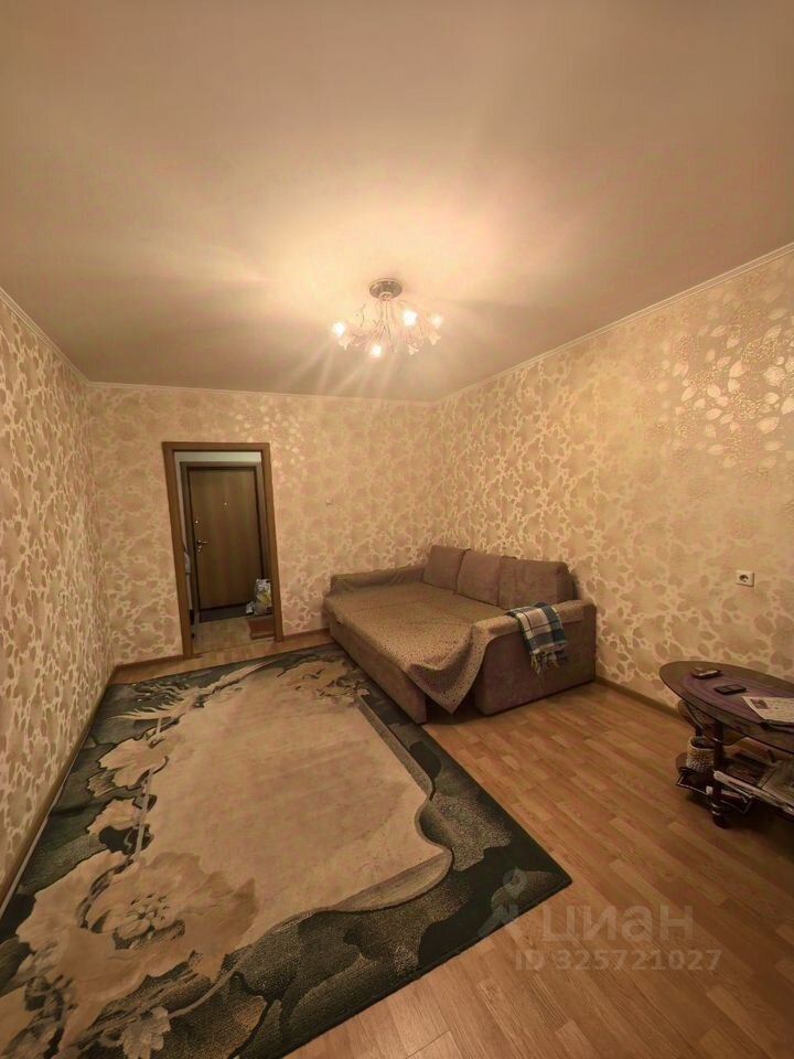 Продажа 2-комн квартиры на вторичном рынке Дмитров, улица Космонавтов, 54