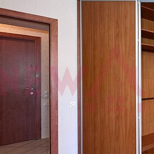 3-комн квартира улица Декабристов, 36/1