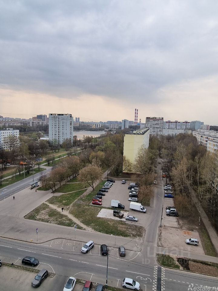Продажа 1-комн квартиры на вторичном рынке Уссурийская улица,  д. 7