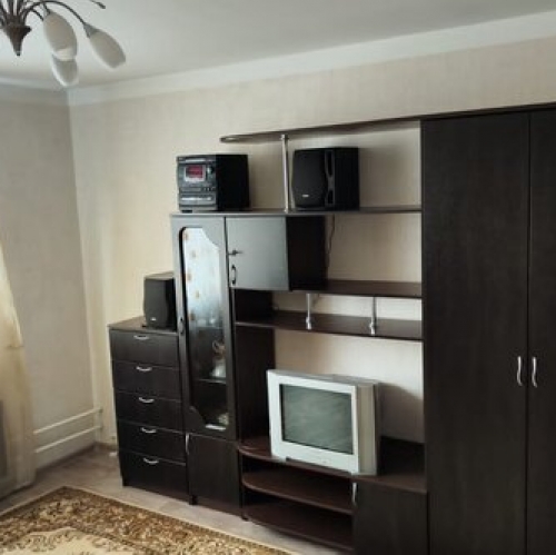 2-комн квартира ул Исаковского,  д. 27,  к. 2