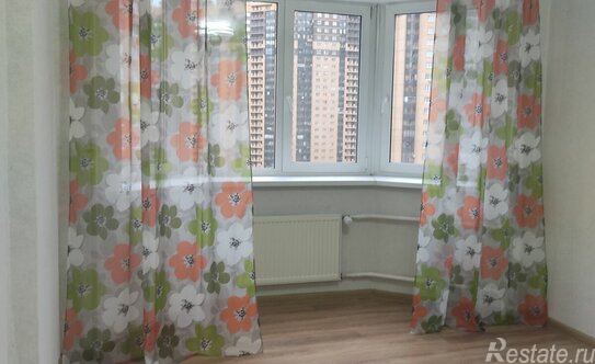 Продажа 1-комн квартиры на вторичном рынке ул Валерия Гаврилина,  д. 3,  к. 2