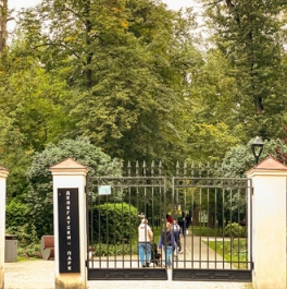 Продажа 8-комн квартиры на вторичном рынке Щемиловский 2-й пер,  д. 4,  к. 2