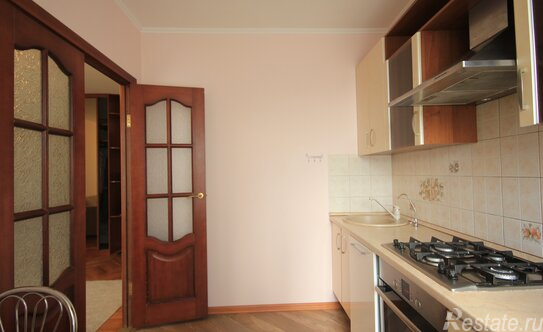 Аренда 2-комн квартиры на вторичном рынке улица Красина,  д. 24-28