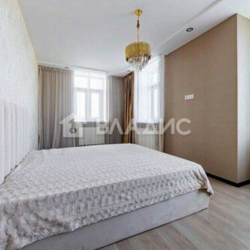 3-комн квартира ул Руднева