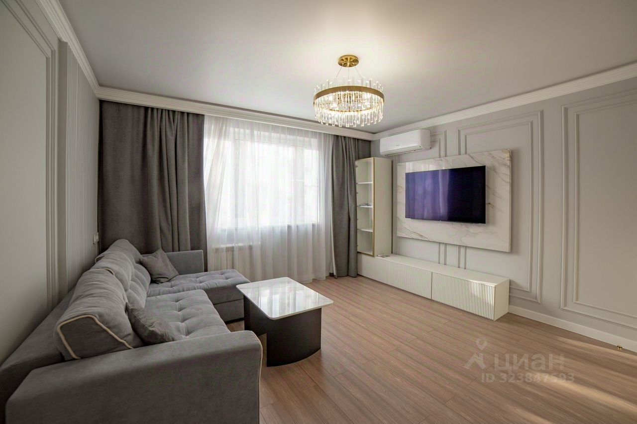 Аренда 1-комн квартиры на вторичном рынке улица Декабристов, 10К2