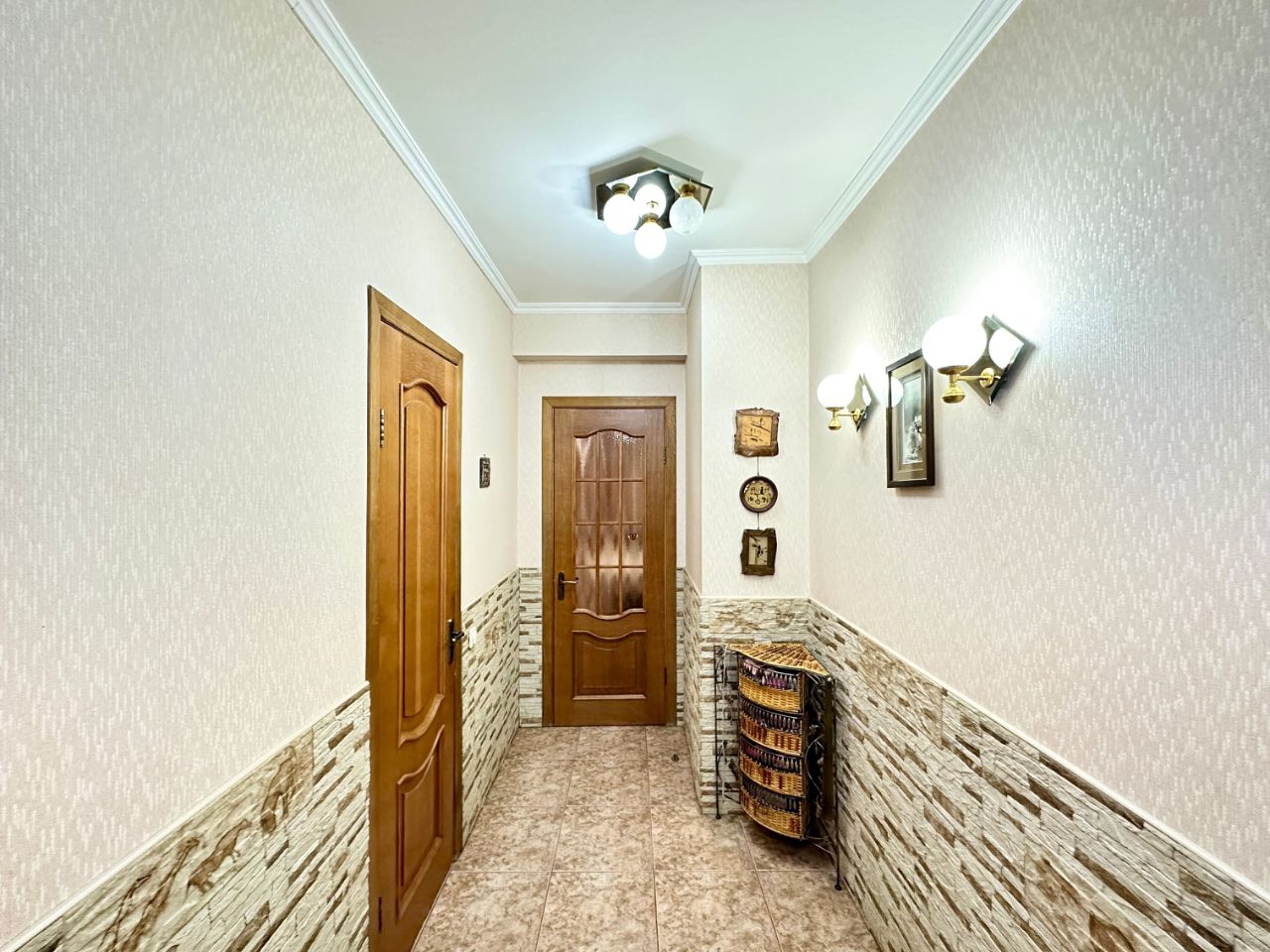 Продажа 3-комн квартиры на вторичном рынке улица Верхние Поля, 45К4