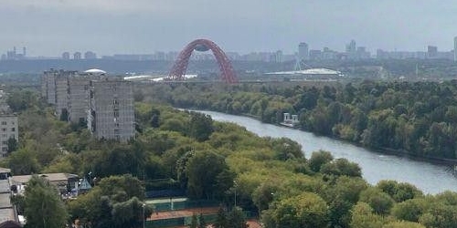 4-комн квартира Живописная улица, 21А