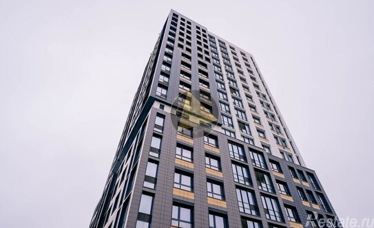 Продажа 3-комн квартиры на вторичном рынке Кубинская улица,  д. 82 к3 с1