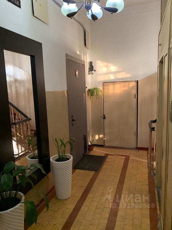 Продажа 4-комн квартиры на вторичном рынке Новоспасский переулок, 3К2