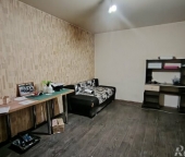 Продать Квартиры вторичка Маршала Казакова ул  14 3