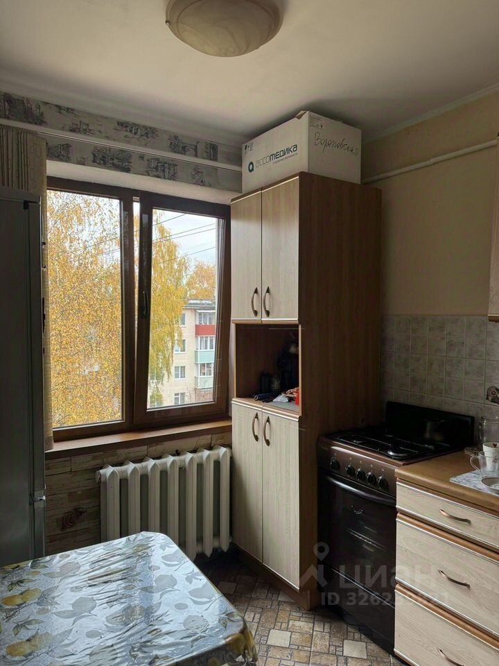 Продажа 2-комн квартиры на вторичном рынке Чехов, улица Мира, 10