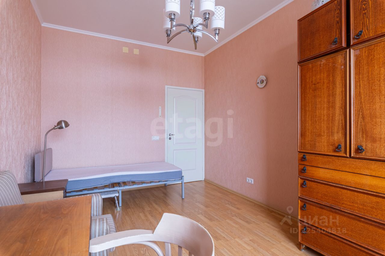 Аренда 2-комн квартиры на вторичном рынке 8-я Советская улица, 37-39