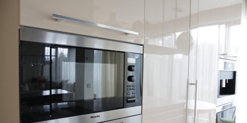 4-комн квартира наб. Мартынова,  д. 74