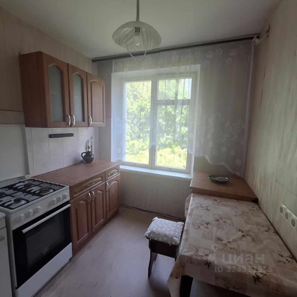 Аренда 3-комн квартиры на вторичном рынке улица Коштоянца, 7