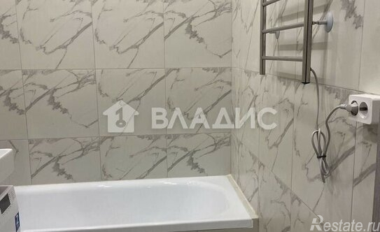 Продажа 1-комн квартиры на вторичном рынке проспект Лихачёва,  д. 18 к1