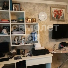 Продажа 2-комн квартиры на вторичном рынке улица Маршала Полубоярова,  д. 14
