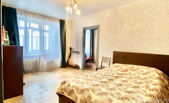 Продажа 2-комн квартиры на вторичном рынке ул Константинова,  д. 8