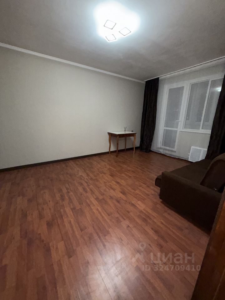 Аренда 1-комн квартиры на вторичном рынке Варшавское шоссе, 152К2