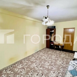 Продажа 3-комн квартиры на вторичном рынке улица Милашенкова,  д. 10