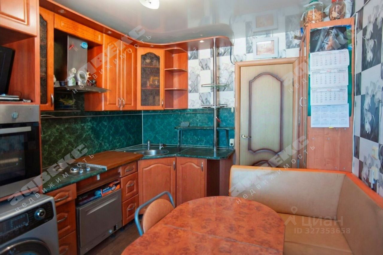 Продажа 3-комн квартиры на вторичном рынке Колтуши, улица Верхняя, 32