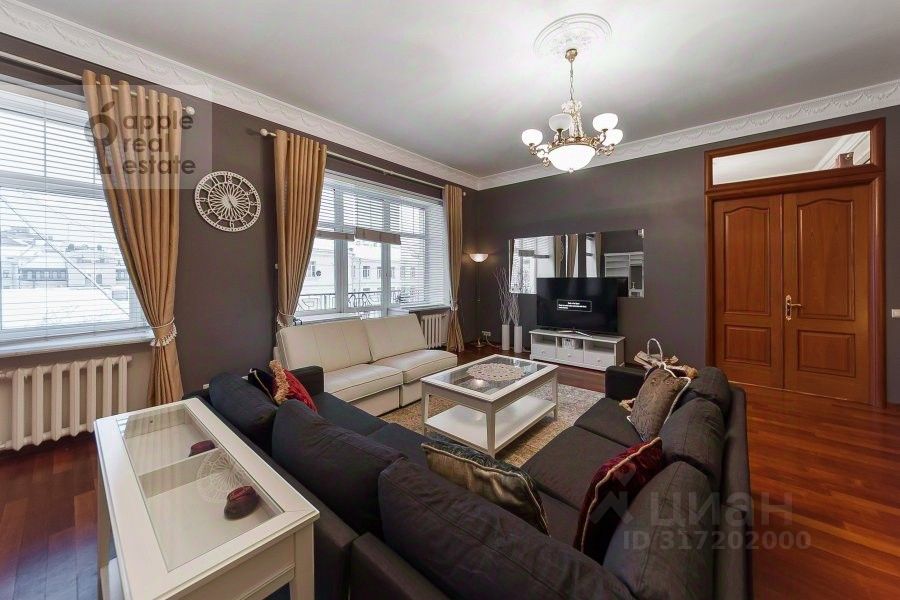 Продажа 4-комн квартиры на вторичном рынке улица Покровка, 42С6