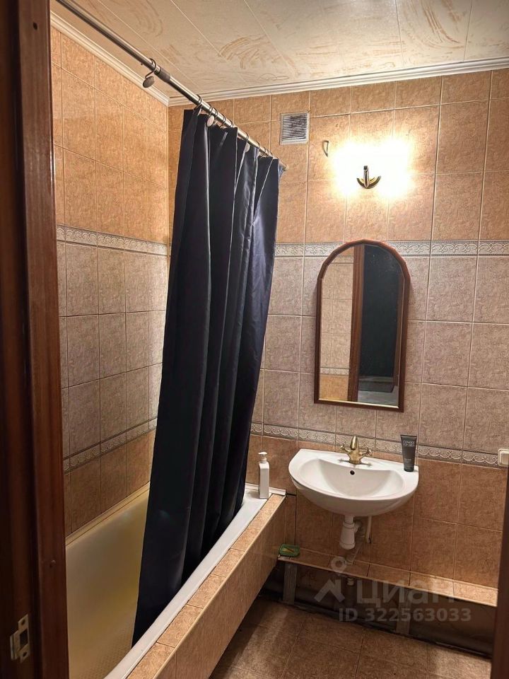 Продажа 3-комн квартиры на вторичном рынке проспект Энгельса, 70/1