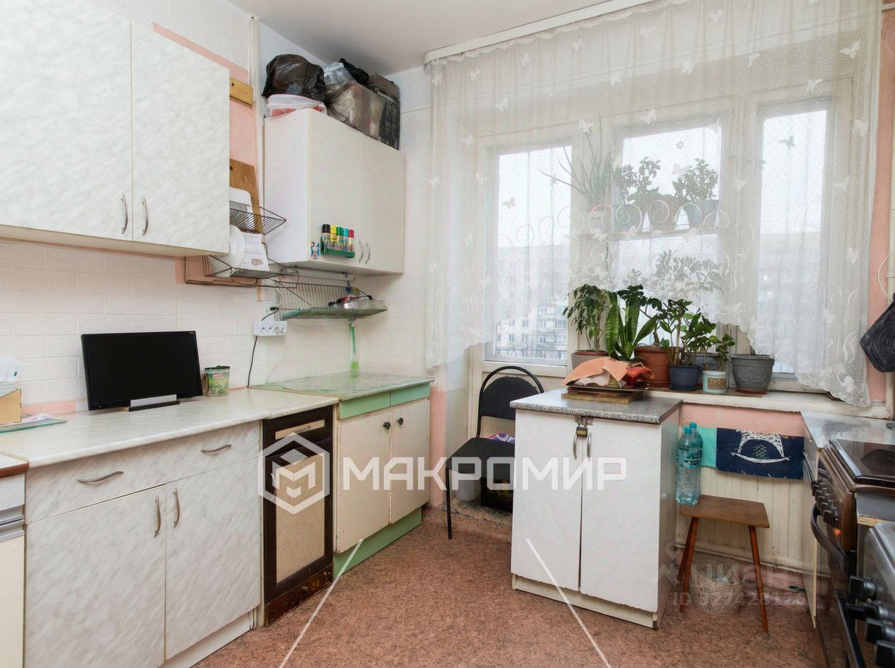 Продажа комнаты Авангардная улица, 31
