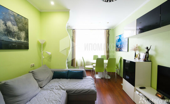 Продажа 3-комн квартиры на вторичном рынке район Щербинка, улица Мостотреста