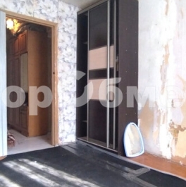 Продажа 2-комн квартиры на вторичном рынке ул Булатниковская,  д. 11,  к. 1