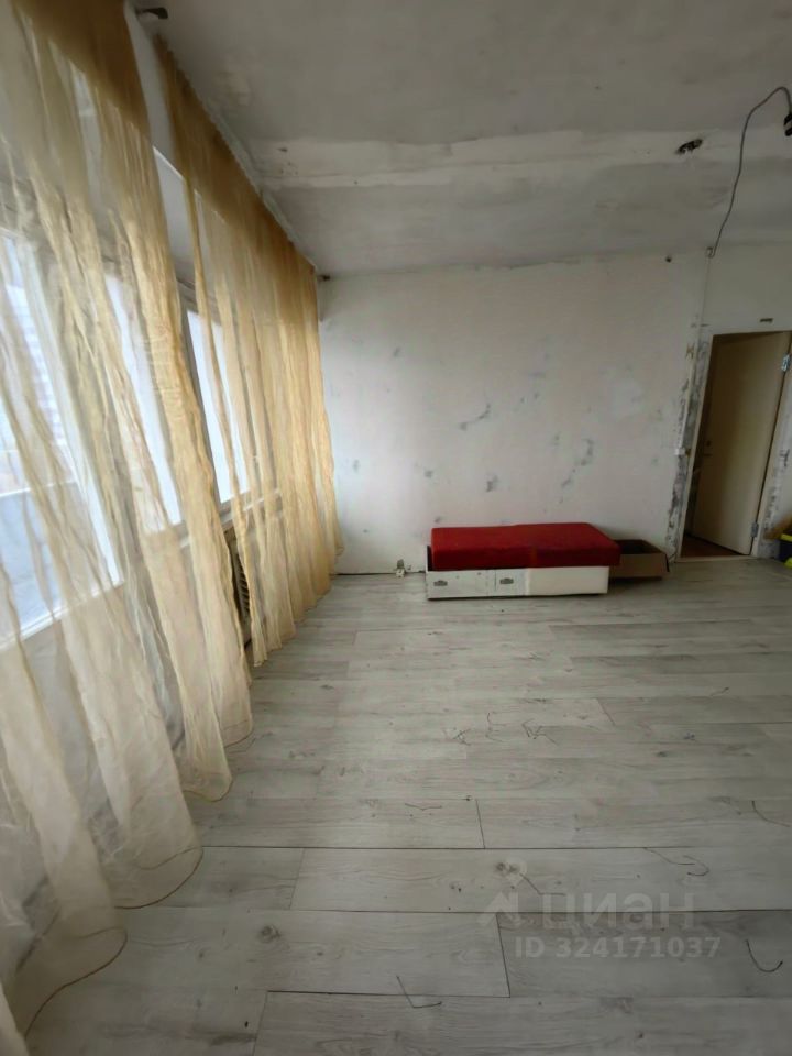 Продажа 2-комн квартиры на вторичном рынке Чертановская улица, 30К1