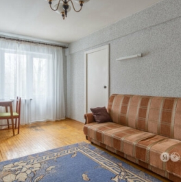 Аренда 2-комн квартиры на вторичном рынке ул Гранитная,  д. 46,  к. 2