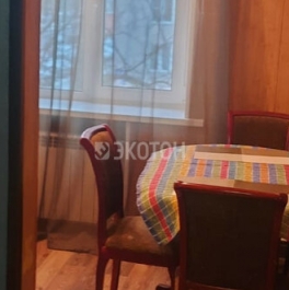 Аренда 1-комн квартиры на вторичном рынке улица Коммуны,  д. 52